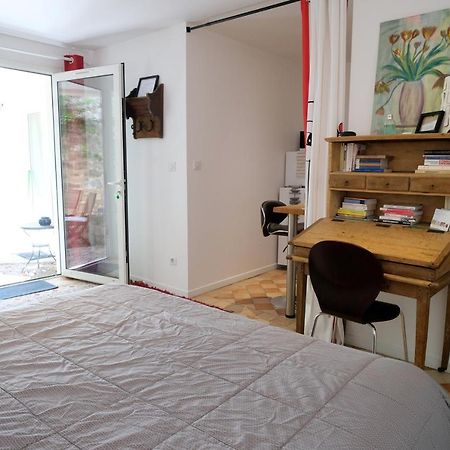 Le 3 Rue Grande Bed and Breakfast Moret-sur-Loing Εξωτερικό φωτογραφία