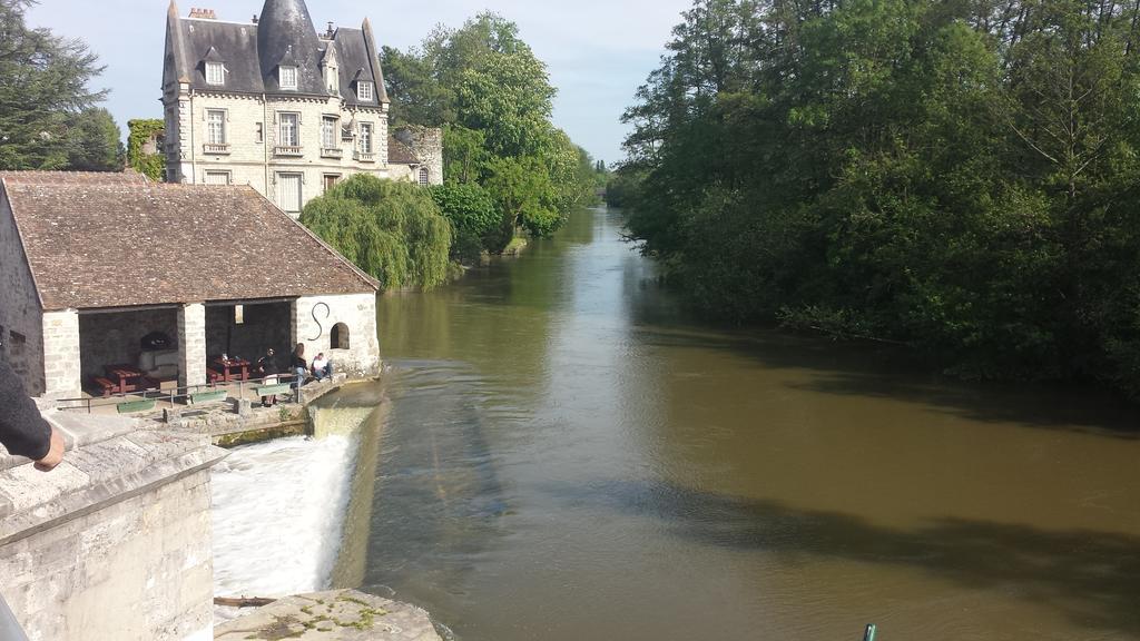Le 3 Rue Grande Bed and Breakfast Moret-sur-Loing Εξωτερικό φωτογραφία